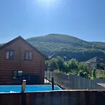 Smerekovyi Dvir Сasa de vacaciones Polyana (Transcarpathia)