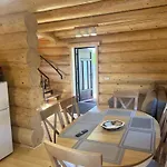 Сasa de vacaciones Smerekovyi Dvir
