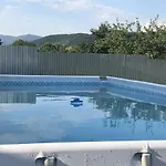 Сasa de vacaciones Smerekovyi Dvir Polyana (Transcarpathia)