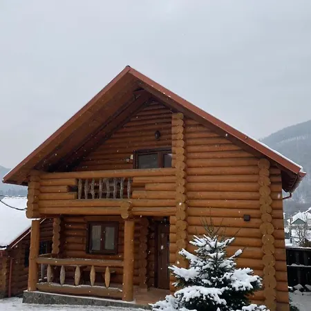Smerekovyi Dvir Holiday home Polyana (Transcarpathia)