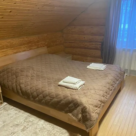 Smerekovyi Dvir Holiday home *