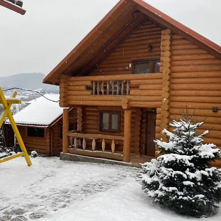 Смерековий Двір Holiday home