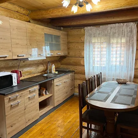 Smerekovyi Dvir Holiday home *