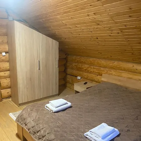 Smerekovyi Dvir Feriehus