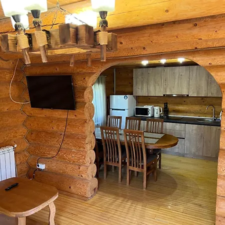 Smerekovyi Dvir Feriehus