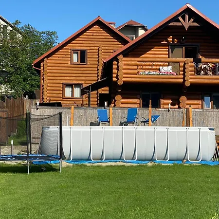 Smerekovyi Dvir Feriehus *