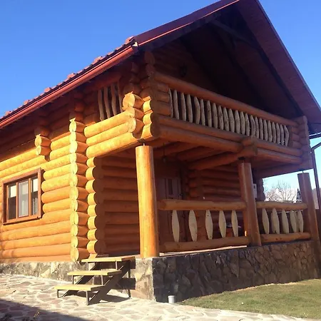 Smerekovyi Dvir Feriehus Polyana (Transcarpathia)