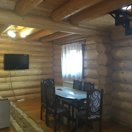 Smerekovyi Dvir * Поляна