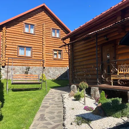 Сasa de vacaciones Smerekovyi Dvir Polyana (Transcarpathia)