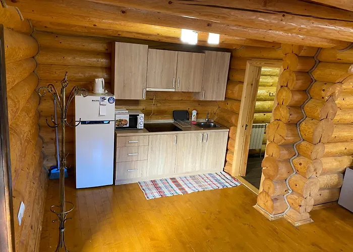 Smerekovyi Dvir