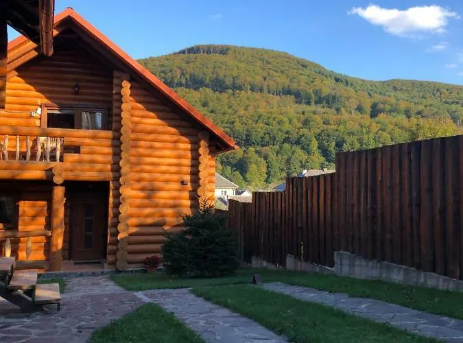 Сasa de vacaciones Smerekovyi Dvir